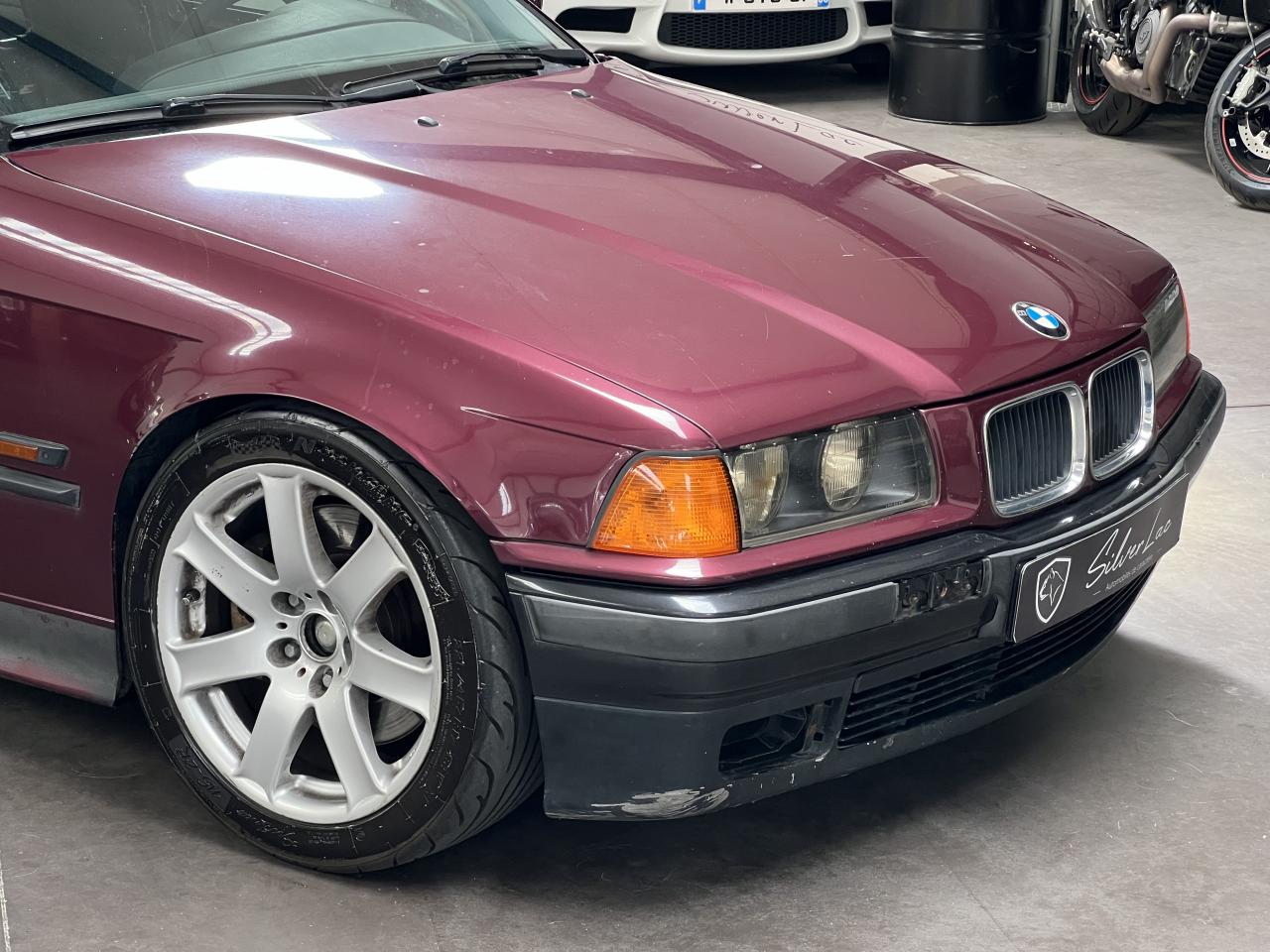 Tapis coffre sur-mesure BMW E36 cabriolet - velours bordé